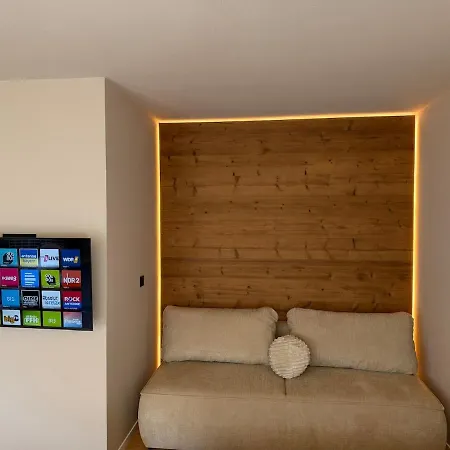 Appartamento Morehome Zentral Parkplatz Balkon Naehe Therme